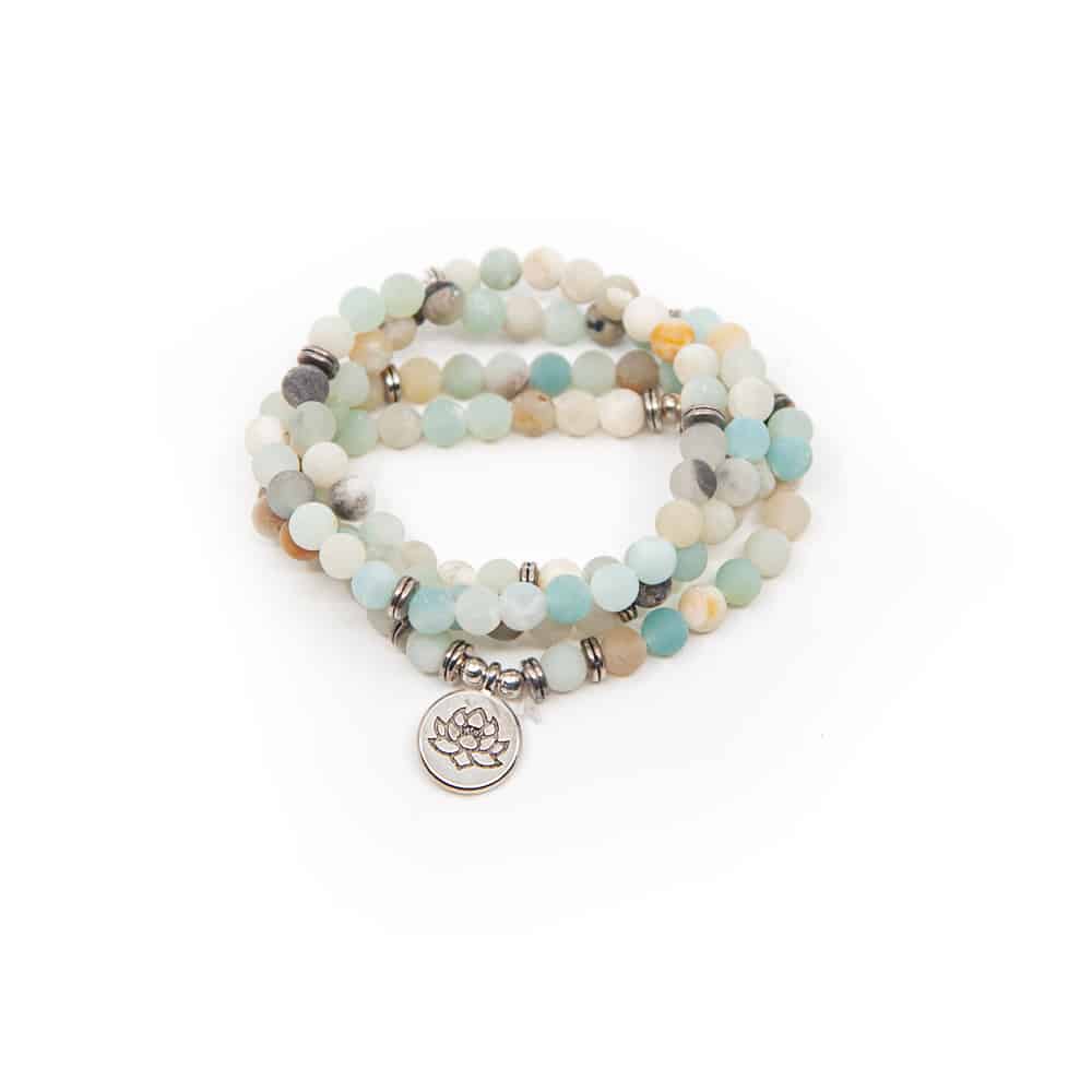 Bracelet Mala Amazonite avec Breloque Lotus (perles de 6 mm)