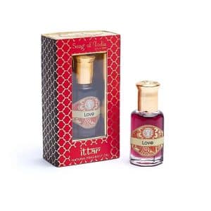 Huile parfumée d'amour ayurvédique 10 ml d'Inde dans une boîte à fenêtre