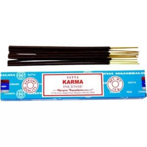 Paquet de Bâtonnets d'Encens Satya Karma 15 Grammes